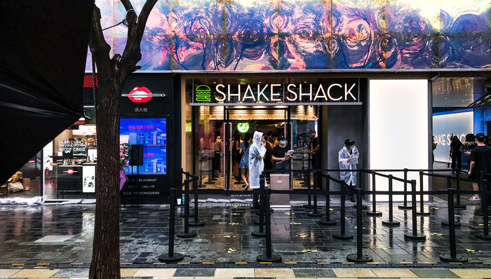 贵价汉堡SHAKE SHACK在中国感受到了增长压力