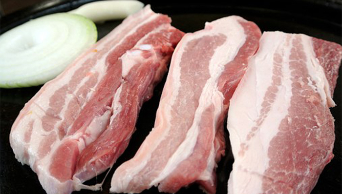 深圳猪肉市场供应稳定充足 全方位做好疫情防控工作