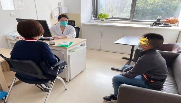 孩子手机、平板不离手?普陀医院开设网络沉迷门诊
