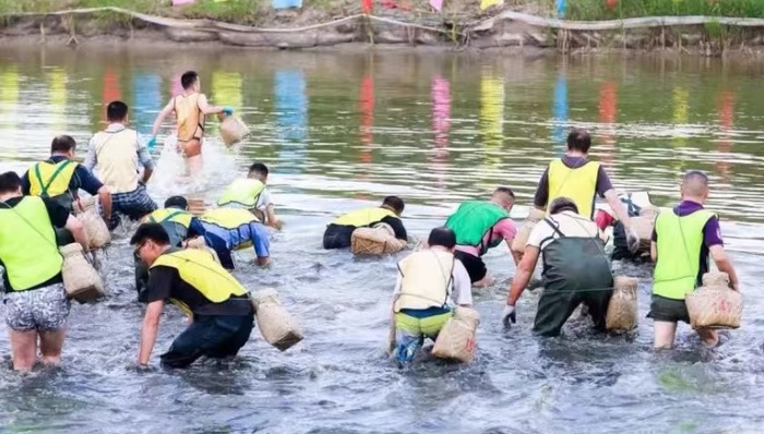 花果宝山2023农民丰收节暨宝山湖大闸蟹品鲜节开幕