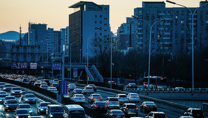 乘联分会上调2025年乘用车零售销量预测