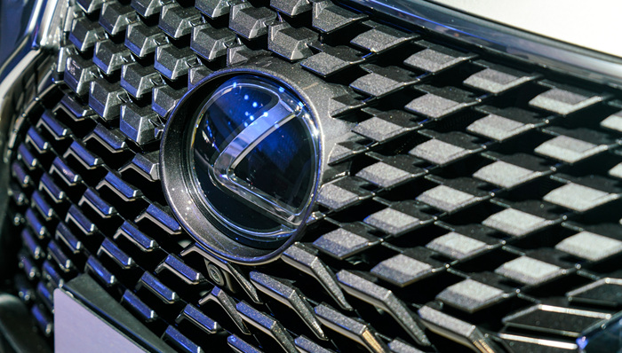 丰田在中国召回近10万辆汽车,涉及雷克萨斯、世极等品牌