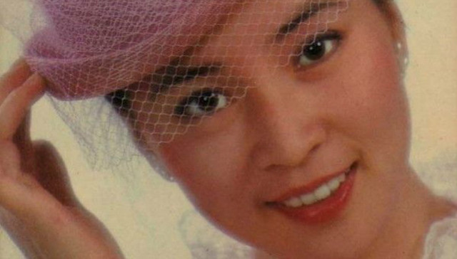 心碎的林凤娇：完美的家庭破碎的爱