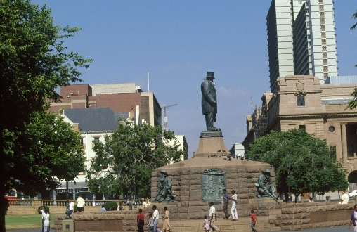 非洲中产阶级比例超过1/3  比中国还高？