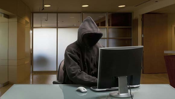 Facebook上的六种杀人犯 发现了不妨留个心眼吧