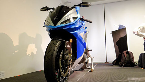 摩托车界的特斯拉，以38000美元的售价开卖了