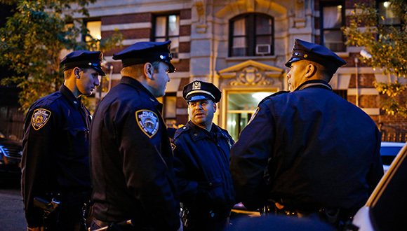 缺什么就罚什么 美国警察罚没财物主要看自己需求