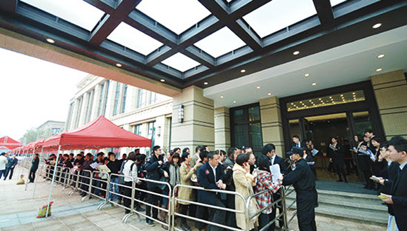 碧桂园,富力地产,楼市,降息,中海地产,地产调控