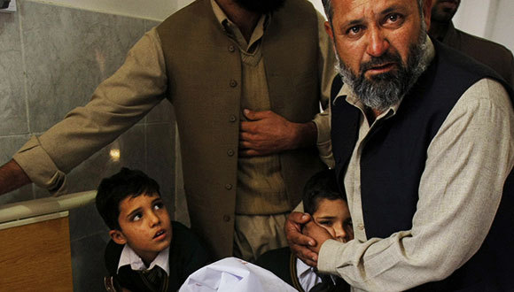 巴基斯坦,恐怖袭击,学校,塔利班