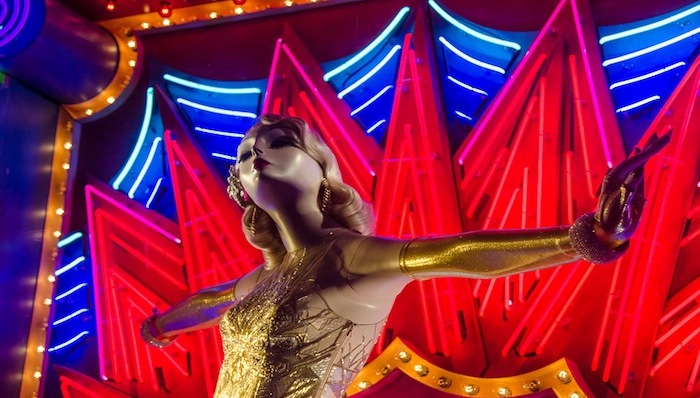 圣诞这天，看看纽约的橱窗都有多酷炫