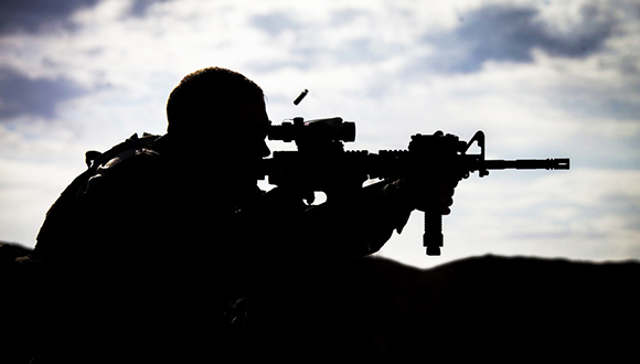 美国陆军狙击手,泰国职业杀手