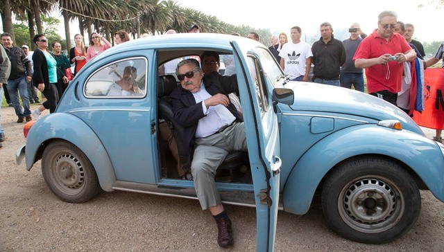 乌拉圭,,总统,,穆希卡,,便车