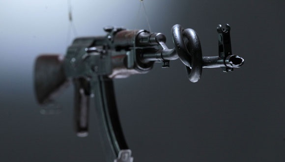 不让从俄罗斯买枪？美国军火商决定“山寨”AK-47