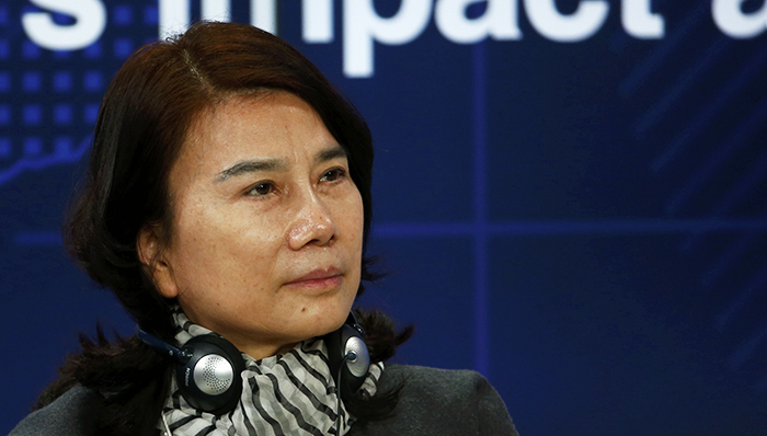 具有攻击性的董明珠,格力掀起价格战,传统家电业转型