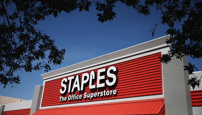 史泰博与欧迪办公洽谈合并