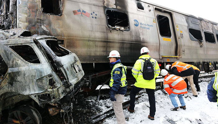 纽约车祸,列车相撞