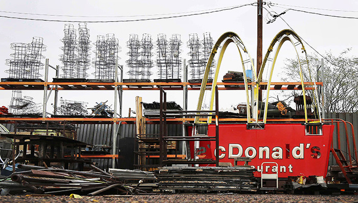 麦当劳业绩继续下降,麦当劳仍未走出福喜阴影,麦当劳正在艰难应对各种挑战