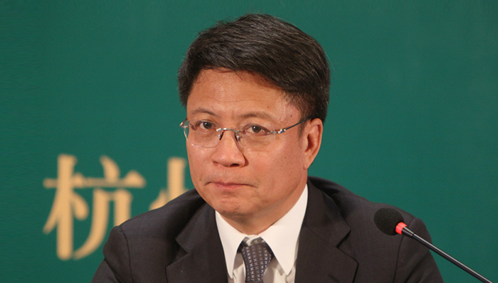 融创入主佳兆业,海外债务的重组,业务或将恢复正常经营状态,隐形债务集中浮出水面,