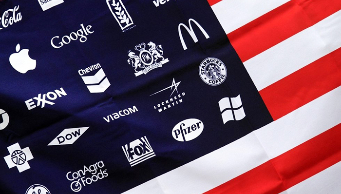 中国美国商会发布了《2015年度商务环境调查报告》,外企人力成本上升,外企在华面临严峻挑战