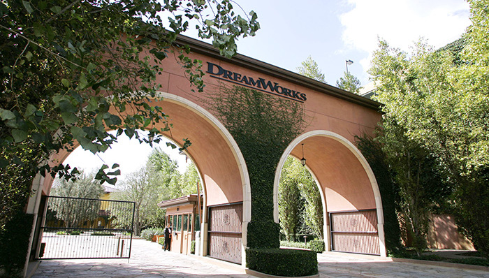 梦工厂出售厂房,梦工厂业绩不佳,梦工厂业务重组