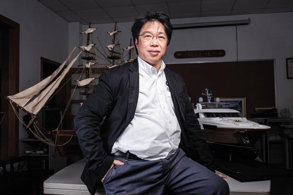 【JMedia】波音、微软、星巴克的高管都是跟谁买了游艇？