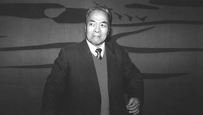 评书表演家袁阔成逝世,袁阔成评《三国演义》