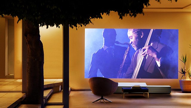 索尼发布投影仪,技术高端的投影仪售价500万日元