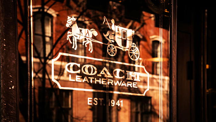 Coach开设巴黎旗舰店