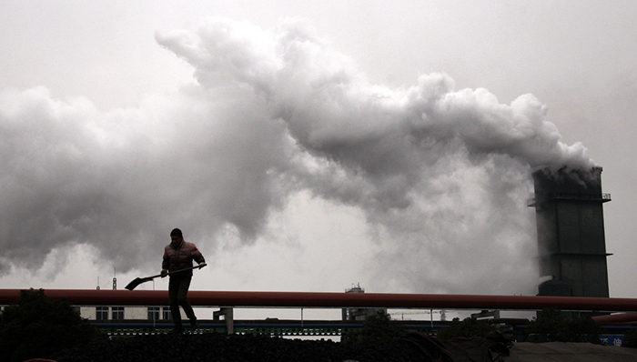 到2015年底减少煤炭消耗400万吨以上