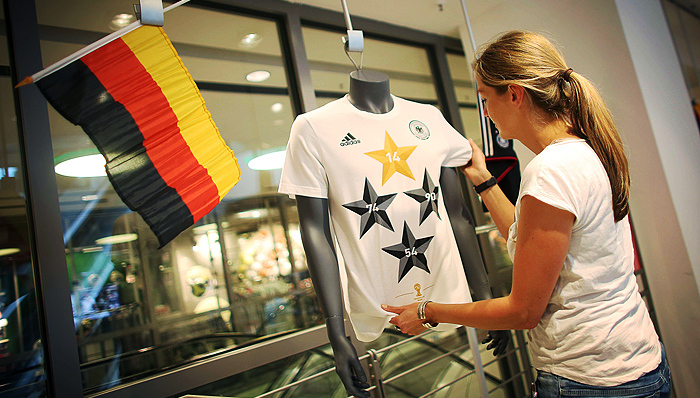 耐克可能成为德国国家足球队未来的球衣供应商,阿迪达斯的广告合作将被耐克取代
