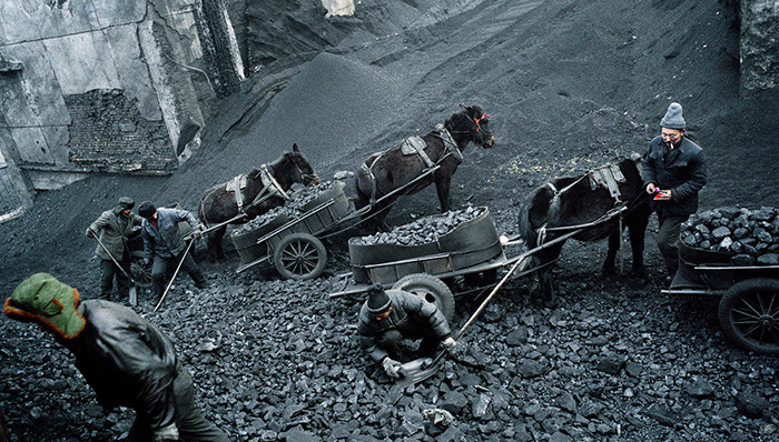 煤炭生产事故率降低,百万吨死亡率持续走低,煤炭需求疲弱,安全生产