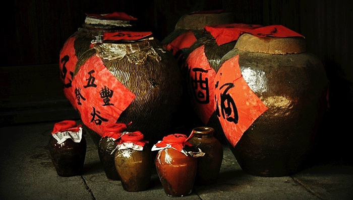 白酒行业蛇吞象,浮来春成立国内首家白酒并购基金