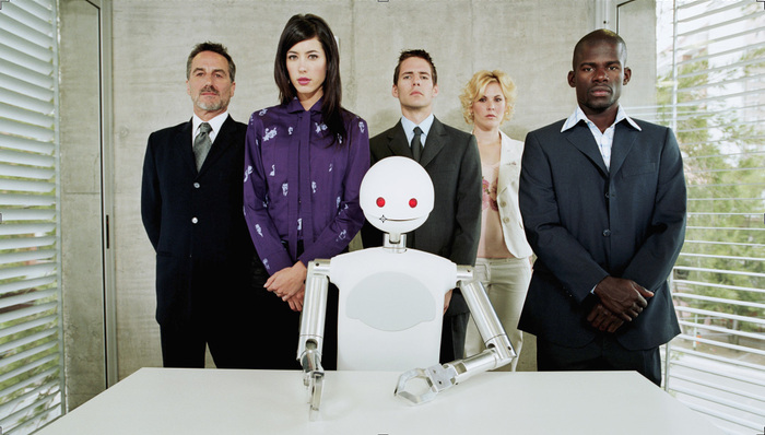 机器人有助于提高生产效率,机器人可弥补用工荒,工业机器人使用率上升