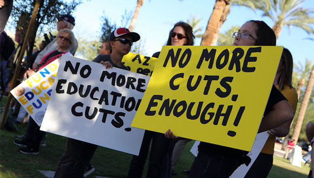 美国债务上限,债务违约,政府关门