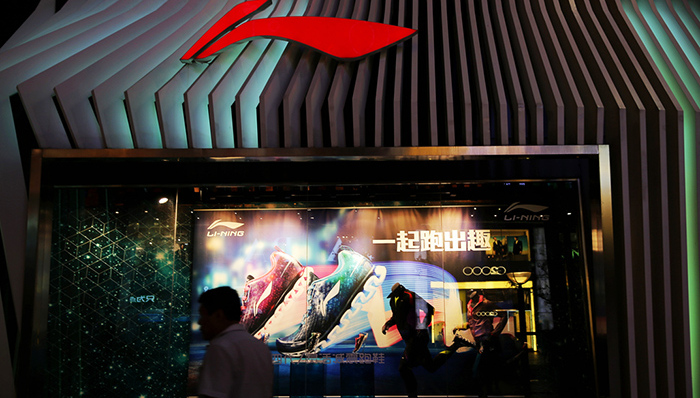 李宁业绩回升,李宁回归公司,李宁智能跑鞋,李宁公司人事变动