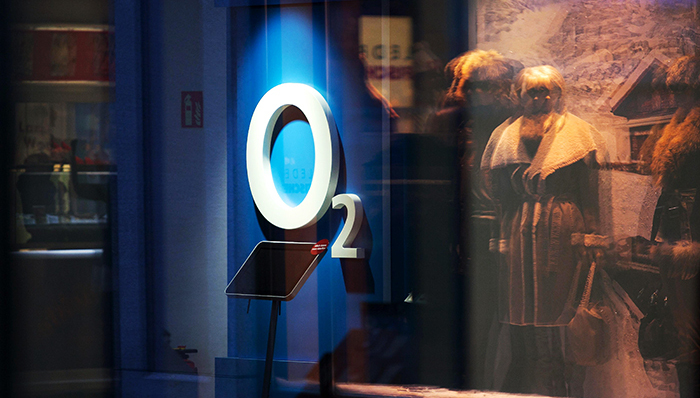 和记黄埔收购英国运营商O2,整合成为英国最大移动通信网络