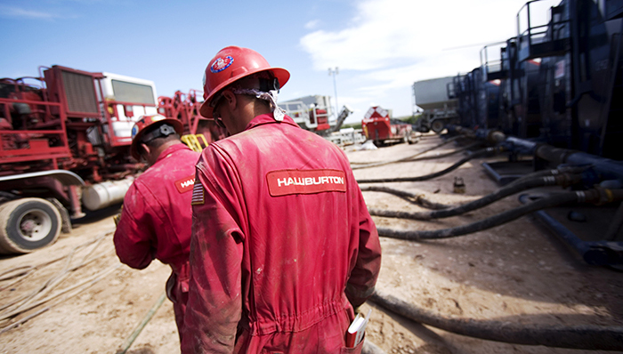 哈里伯顿和贝克休斯合并,油气服务巨头重组,油价下跌,反垄断法