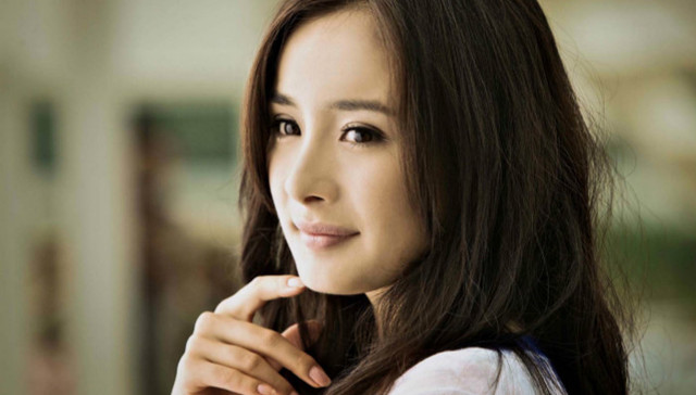 娱乐,阿里巴巴,粉丝经济,天猫,杨幂,胡夏,徐璐,移动互联网,移动电商,微信,微博