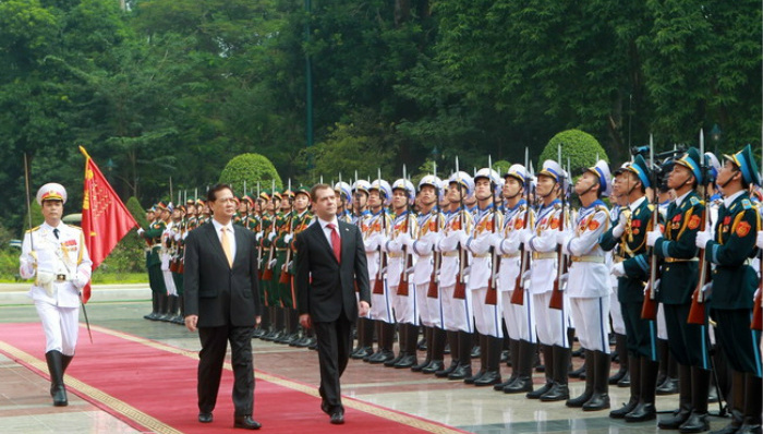 符拉迪沃斯托克自由港,普京,经济制裁,俄罗斯,梅德韦杰夫,习近平,王毅