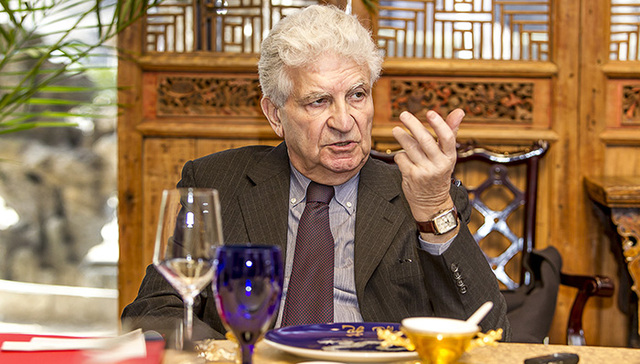 阿尔方戴利对欧元充满信心,阿尔方戴利对欧洲银行量化宽松政策欣慰