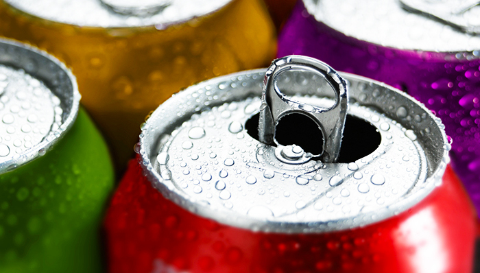 加多宝推出彩罐凉茶