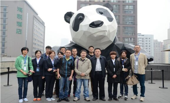 川外成都学院文传学子参加“2015全国知名财经媒体锦江行”活动