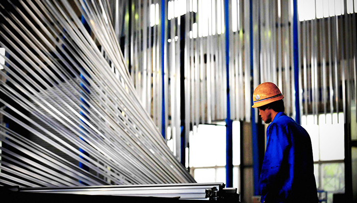 中国增加铝制品出口,引起全球铝价波动