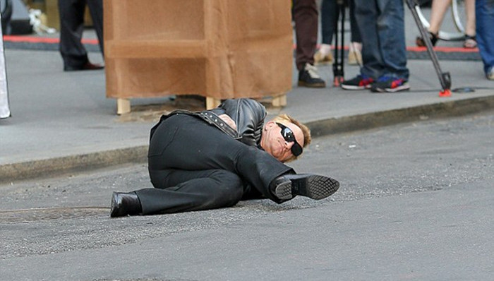 U2身体力行展示什么是drama king