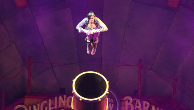 美国,马戏团,人体炮弹,炮打活人