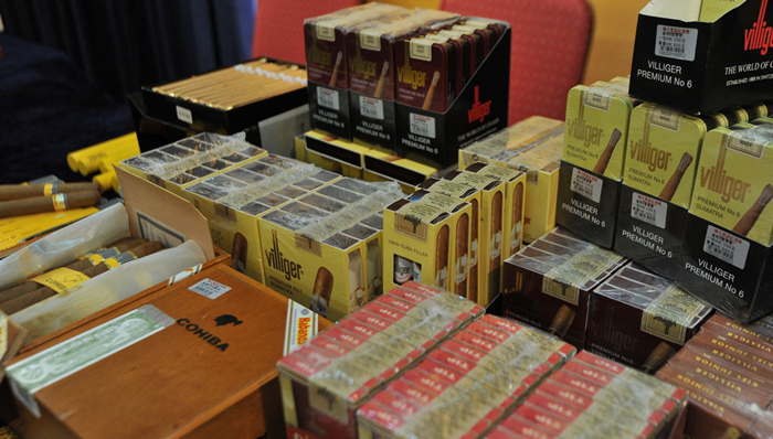 澳门,香烟,走私