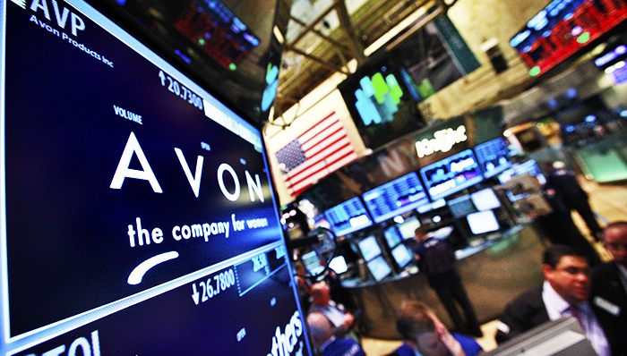 雅芳的股价因为骗局急涨急跌