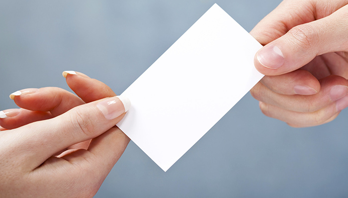 交往基于强者的相互交换,