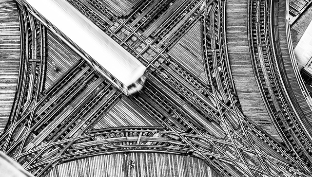 中国牵头建设两洋铁路