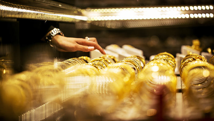 周大福收购日本珠宝品牌塔思琦